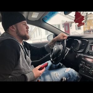 Meet your Posher, Jake